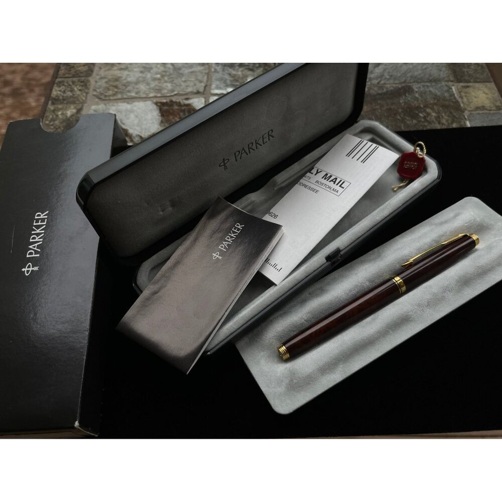 Vtg Parker Sonnet Fountain Pen Laque 5853 Deep Red Brown Lacquer 18K Gold Medium